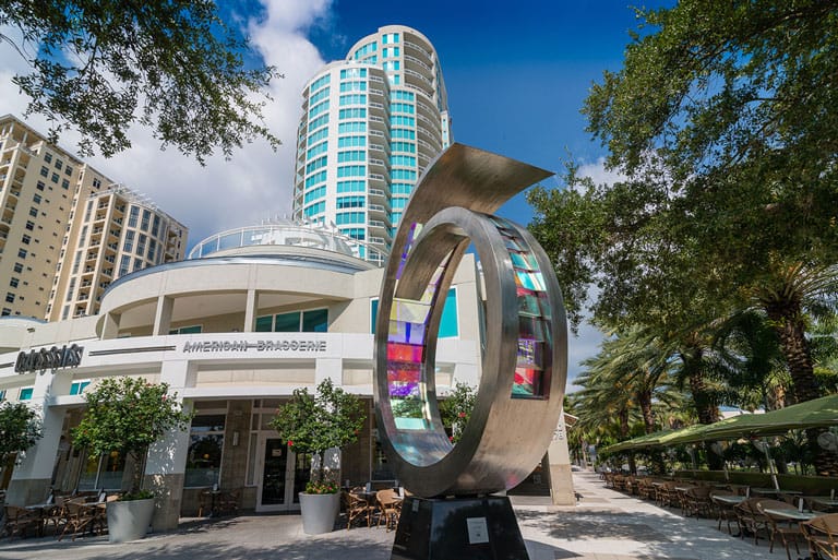 170 Beach Dr NE, St. Petersburg, FL 33701 (Cassis - Restaurant)